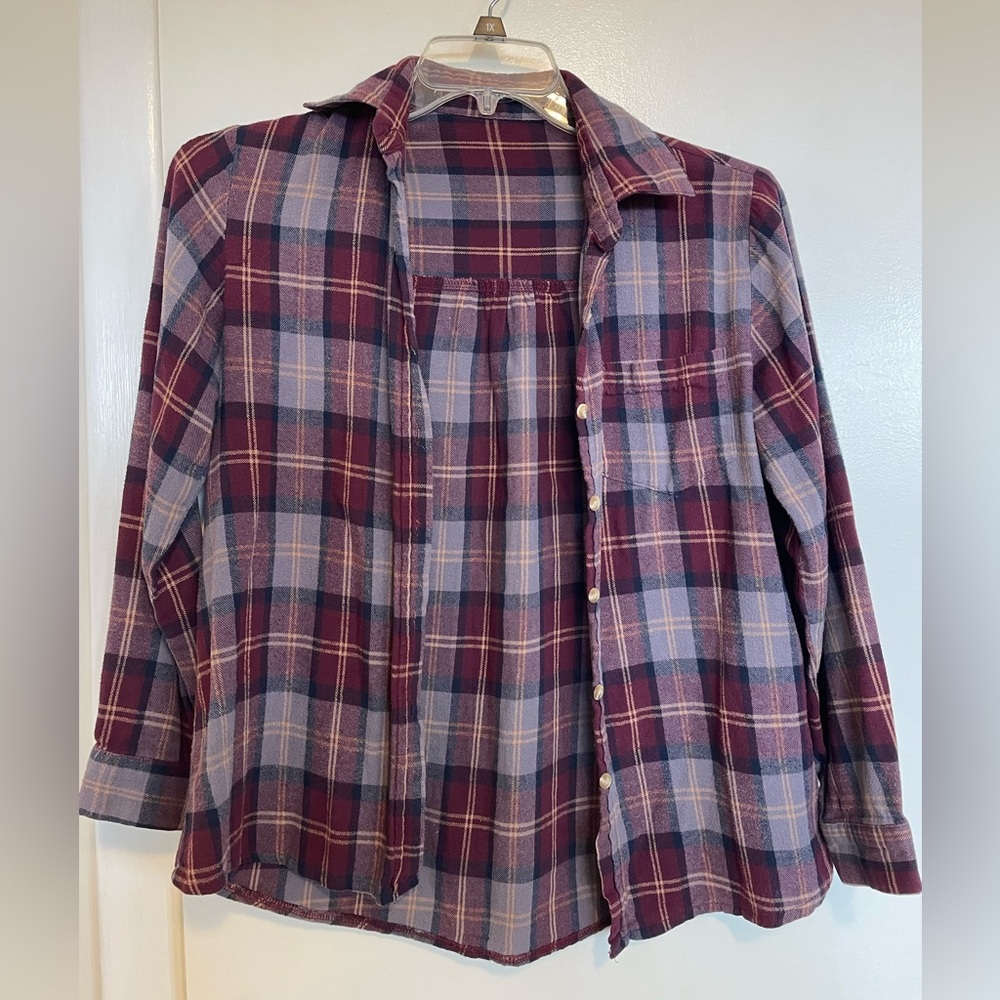 Brandy Melville Red & Gray Flannel